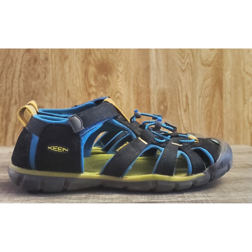 Keen Seacamp II Hiking Sandals Youth Size 4 Black‎ Blue